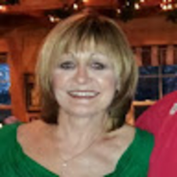 Meet your Posher, Gail - Picture 1 of 1